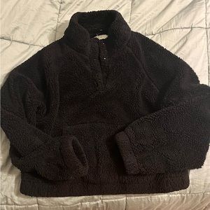 Black Aeropostale fluffy sweater